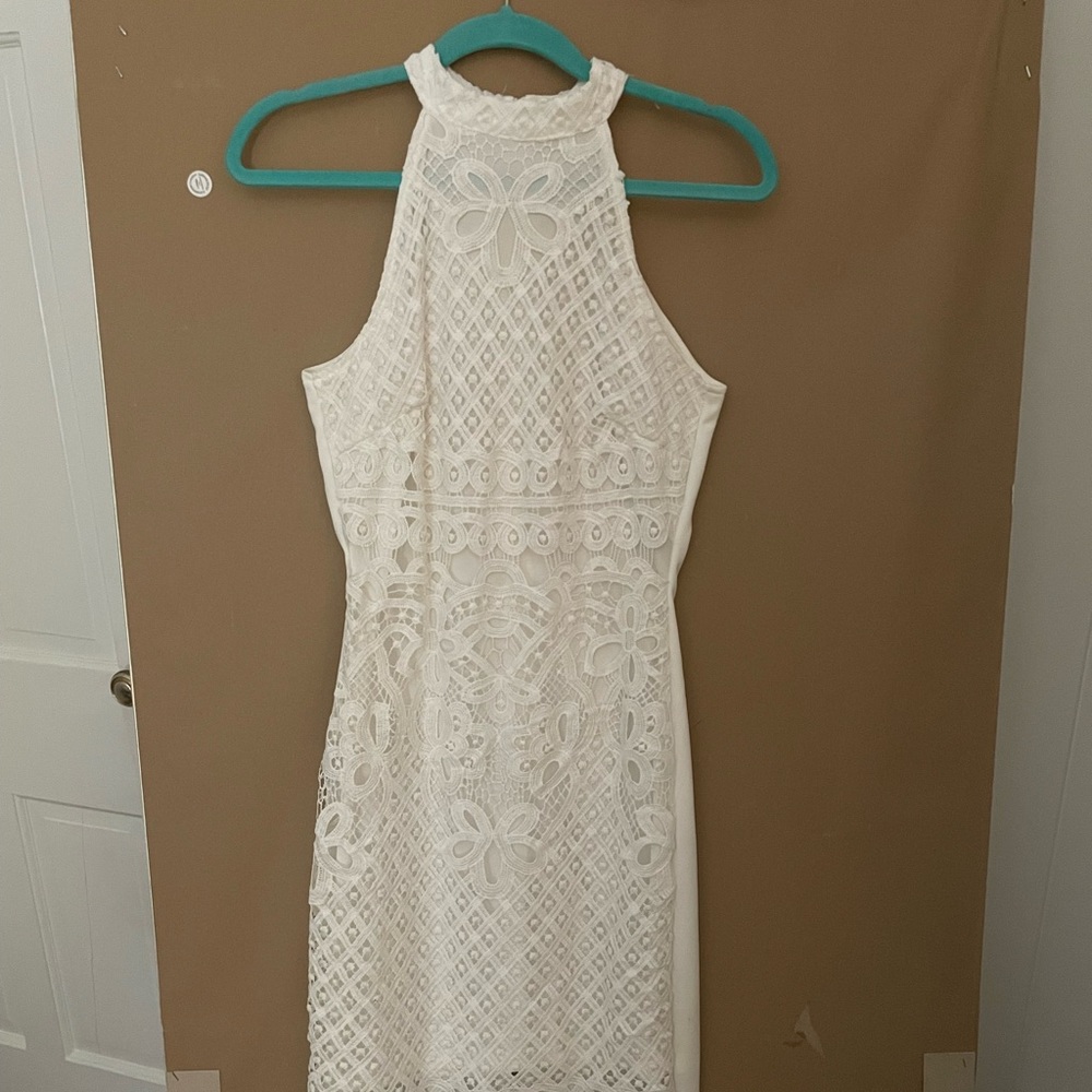 Perfect dress for bride!! Shower, bachelorette rehearsal dinner, or the wedding!